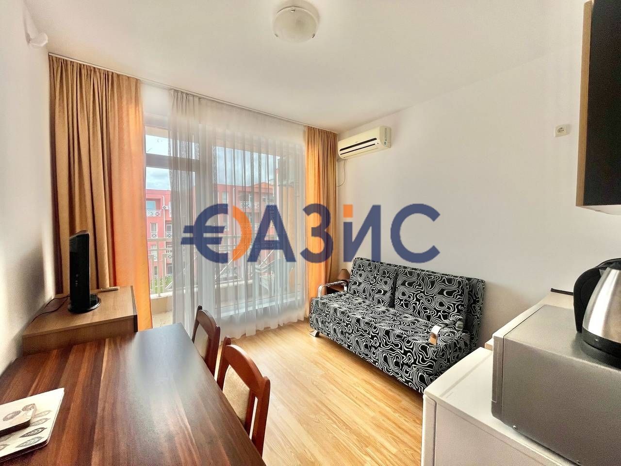 Продава се Едностаен апартамент в к.к. Слънчев бряг - 25 кв.м за 980 €/кв.м - Снимка #1