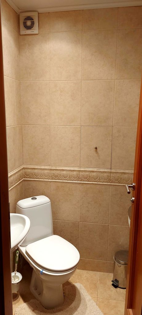 Продава се Четиристаен апартамент в Хасково, Любен Каравелов - 100 кв.м за 1275 €/кв.м - Снимка #14
