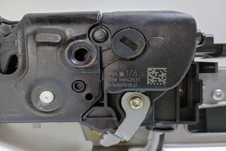 Incuietoare usa broasca dreapta spate 16942531 Peugeot Traveller prim