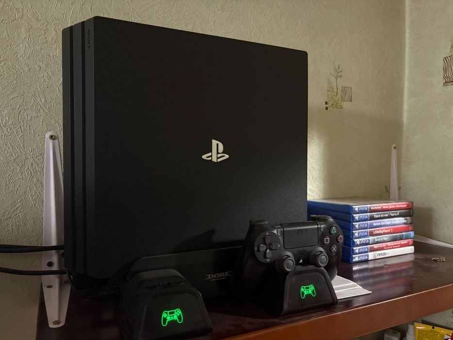 Sony PlayStation Pro Сони Плэйстейшн 4