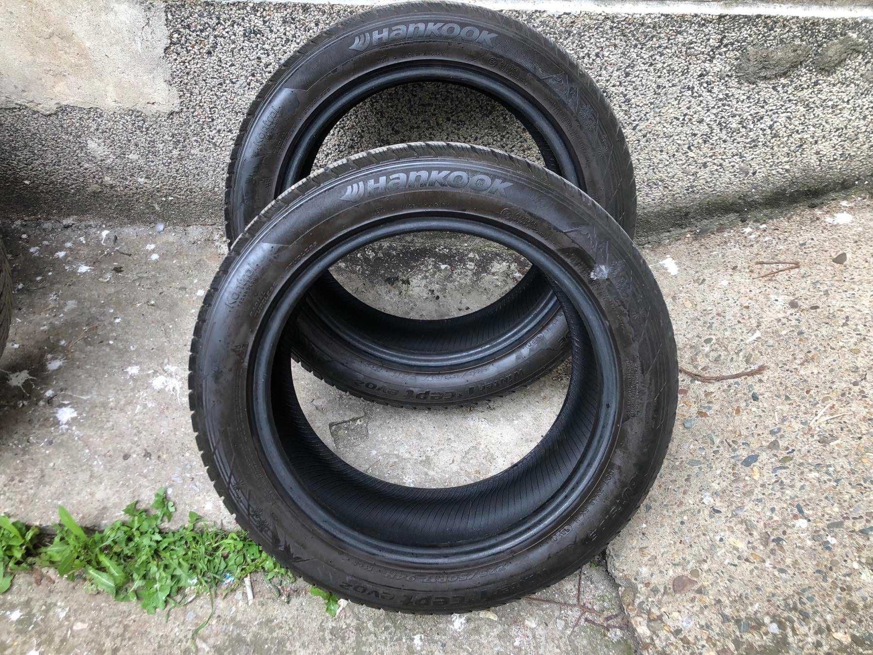 4 бр. зимни гуми 225х50х17 - 2 бр Firestone 2522 + 2 бр Hankook 3620