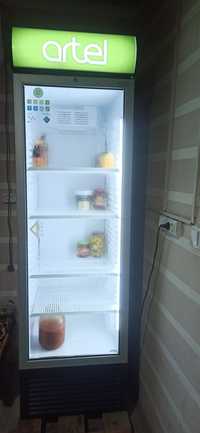 Витринный холодильник