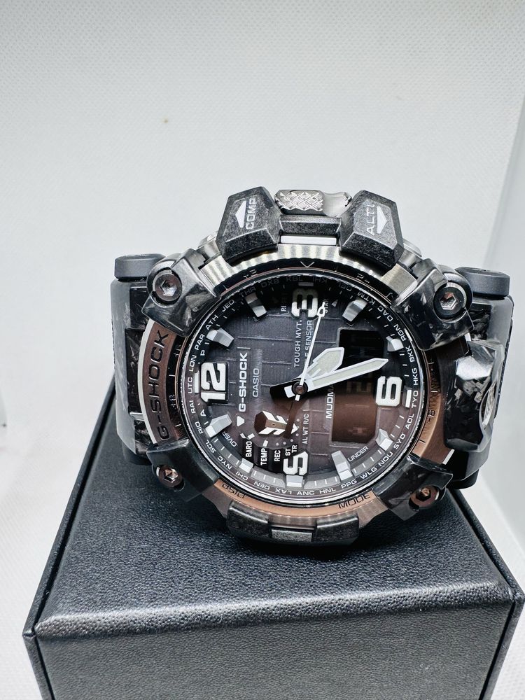 *Чисто Нов* Casio G-Shock GWG-2000-1A1JF Mudmaster *Triple Black*