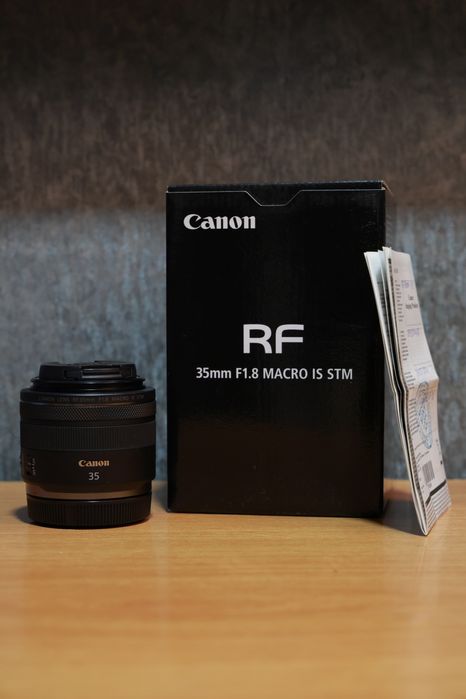 Canon RF 35mm f1.8 IS STM