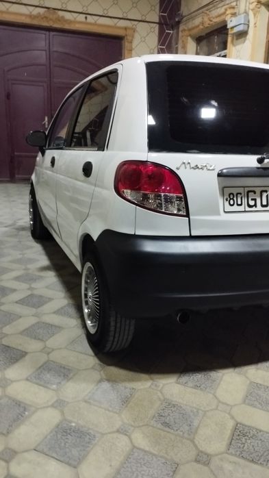 Матиз сотилади метанда