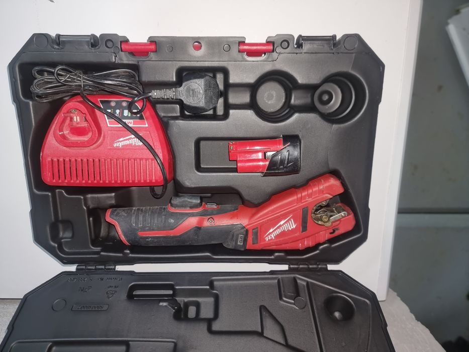 Taietor teava de cupru