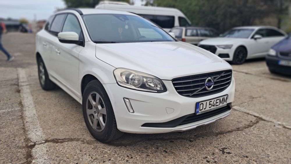 Volvo XC60 an 2015 motor 2.0 diesel cinci pistoane