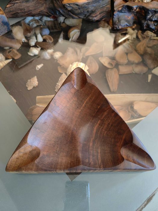 Пепелник за пури