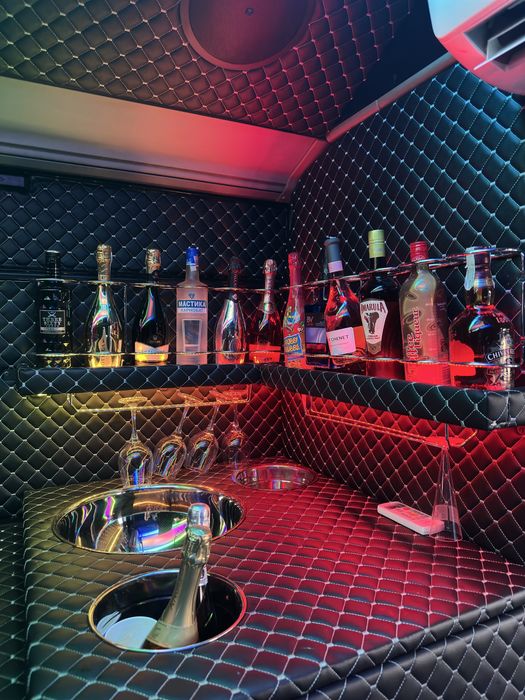 Inchiriere Autobuz de Petrecere Orice Eveniment