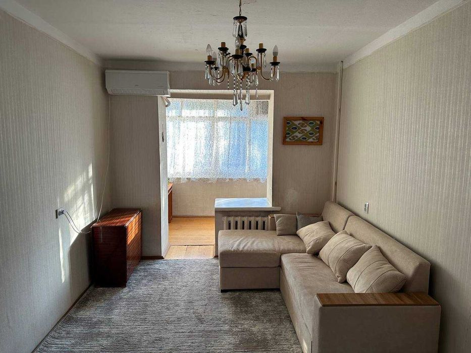 2/2/4, 56 м, Кирпич, корзинка Абая, Лабзак, Ц 13, дом 2 линия