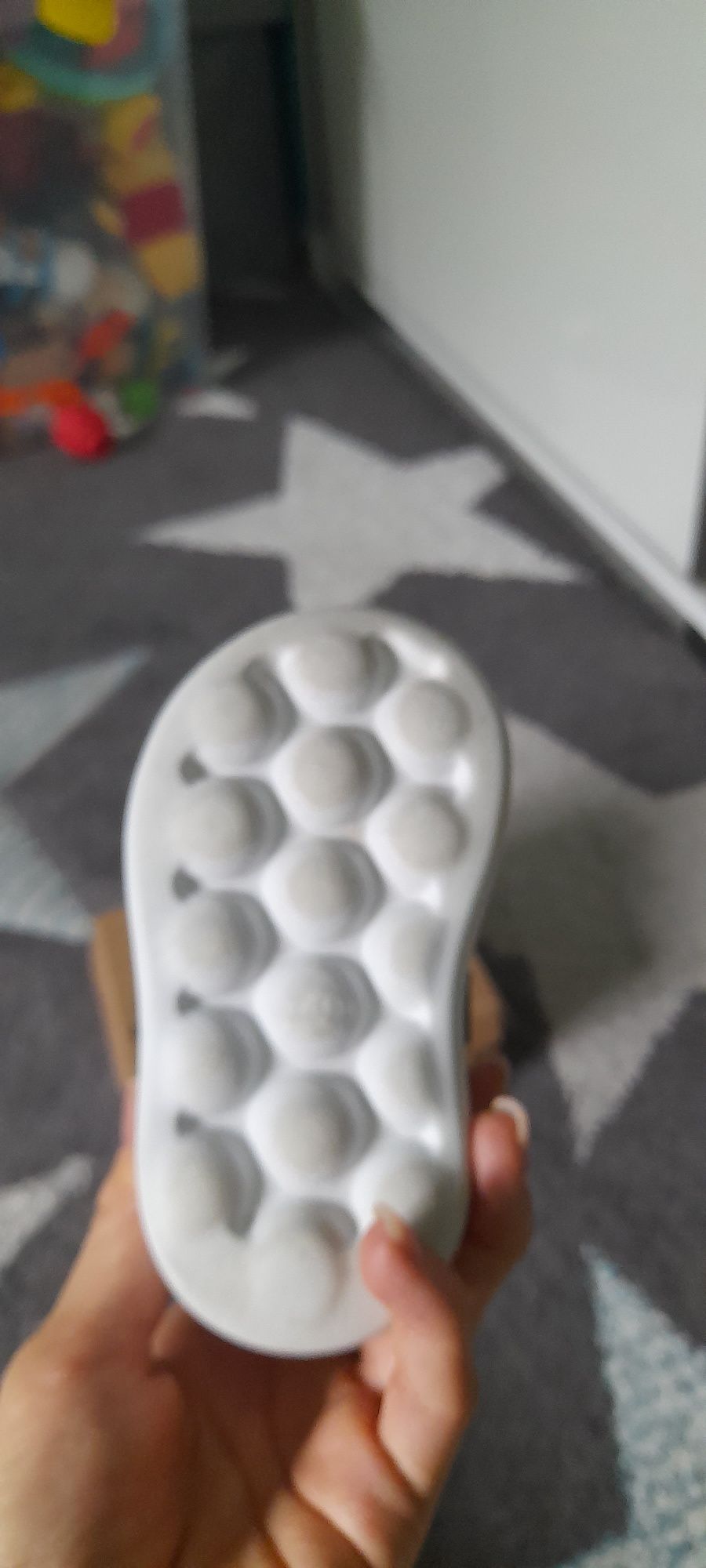 Бебешки маратонки adidas номер 20