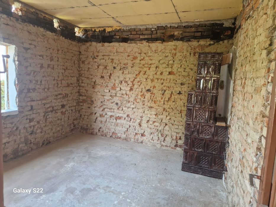 Casa de vanzare la 1 km de melinesti