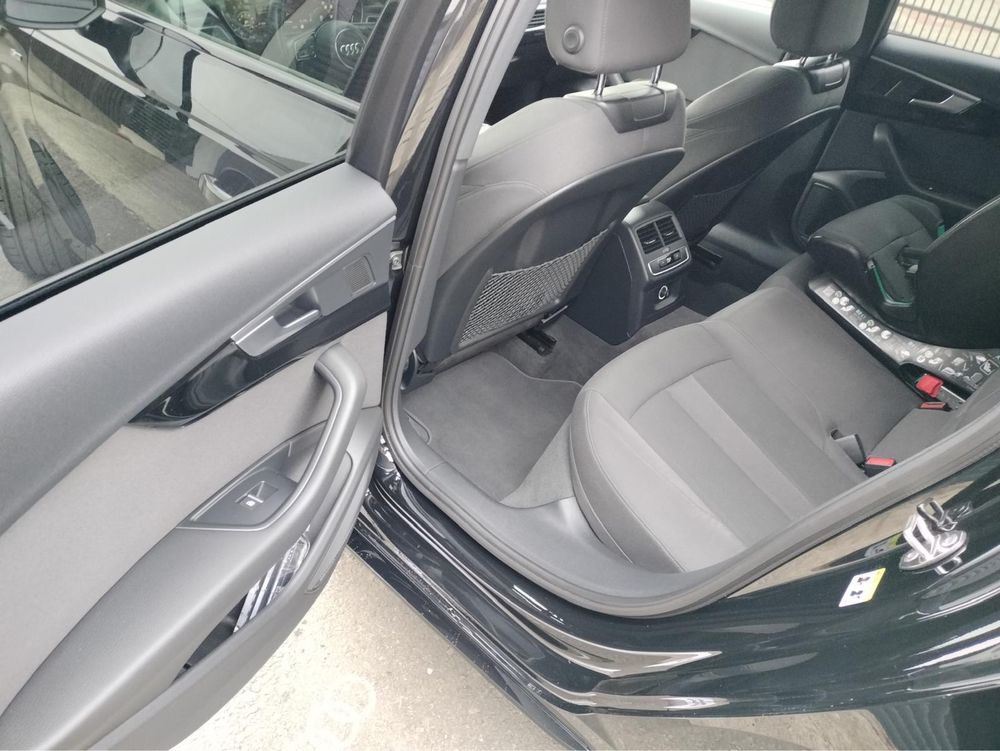 Audi A4 S-line /RS 2.0tfsi hybrid/shadow line