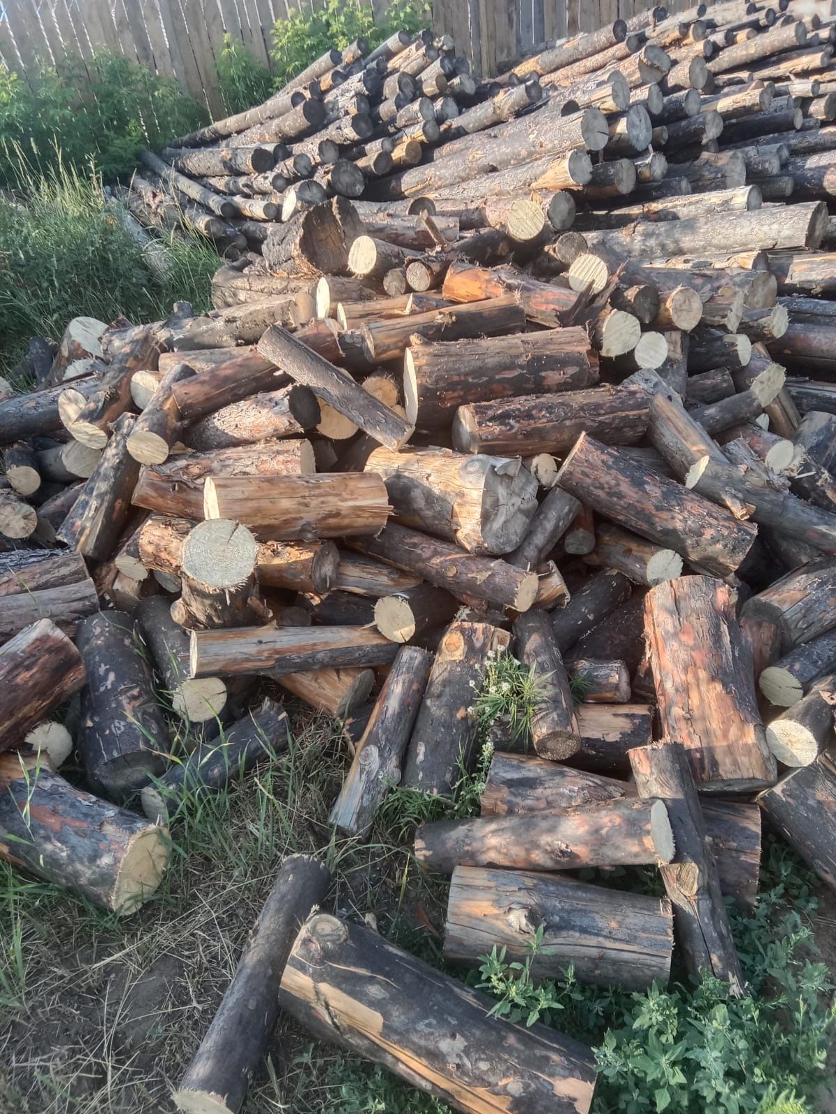 Дрова  пиленые ...