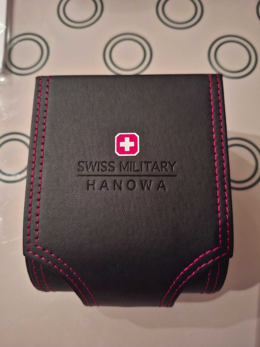 Продавам часовник!