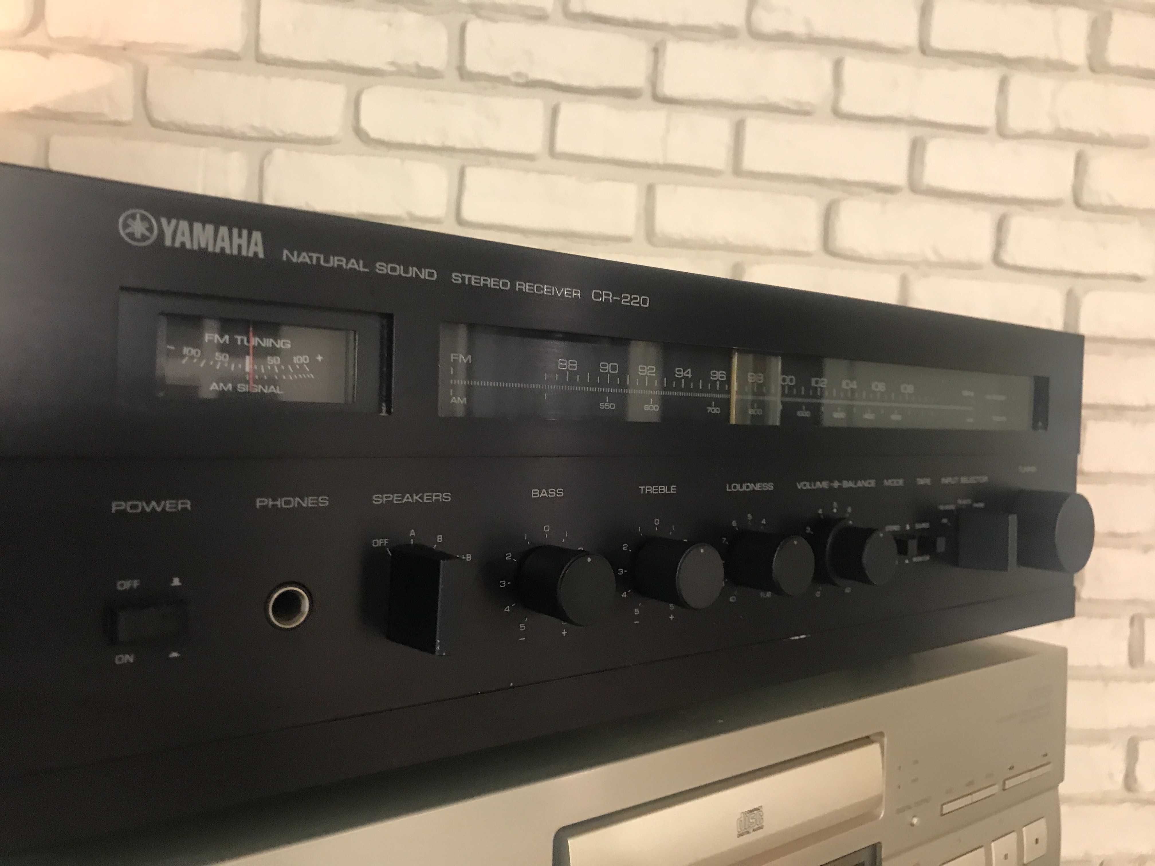 Yamaha CR-220 negru amplificator