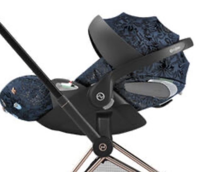 Cybex  кошче за кола