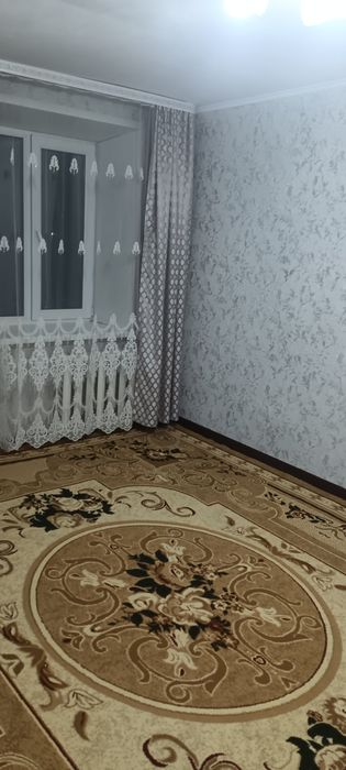 Продаётся квартира , двух комнатная квартира в центре города, 4 этаж