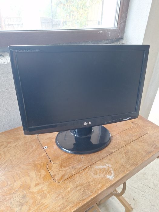 Monitor LG Flatron W1943S 18.5 inch, VGA
