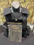 Lichidare de stoc: VESTE ANTIGLONT cu table de protectie, nivel III