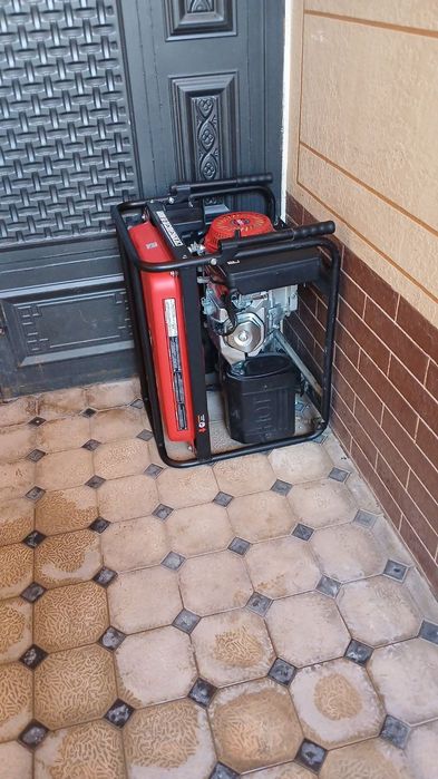 Generator sotiladi bez shumni srochna