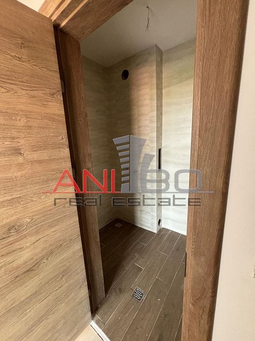 Продава се Тристаен апартамент в Варна, Бриз - 83 кв.м за 1352 €/кв.м - Снимка #8