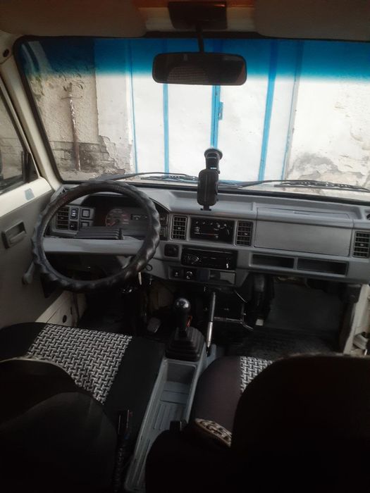 Damas sotiladi 2003 yi