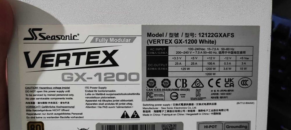 Seasonic VERTEX GX-1200 White Edition 1200W