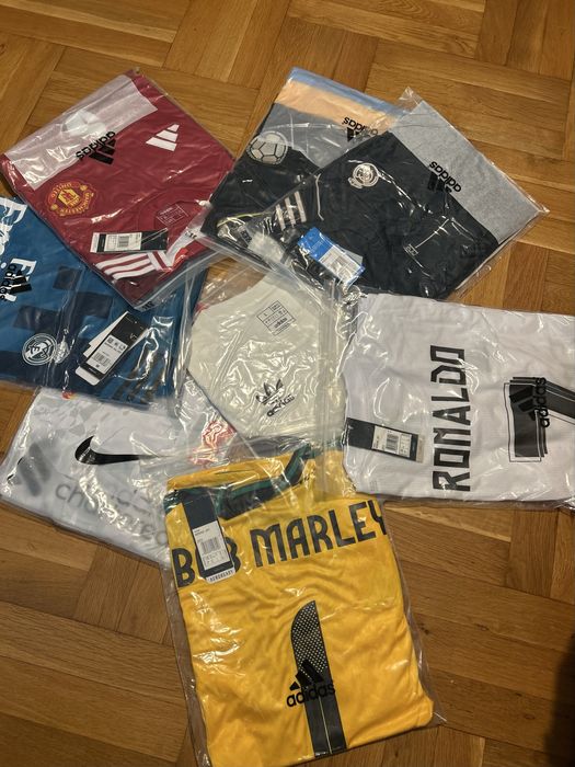 Футболни тениски за всеки фен!