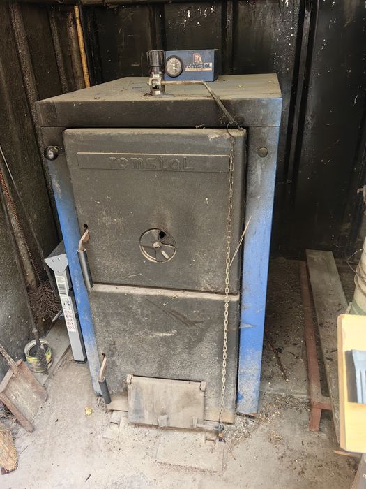 Чугунен котел на твърдо гориво 29kw