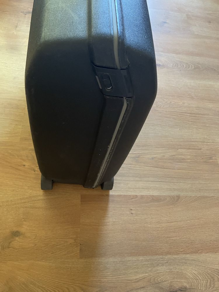 Пътнически куфар Samsonite