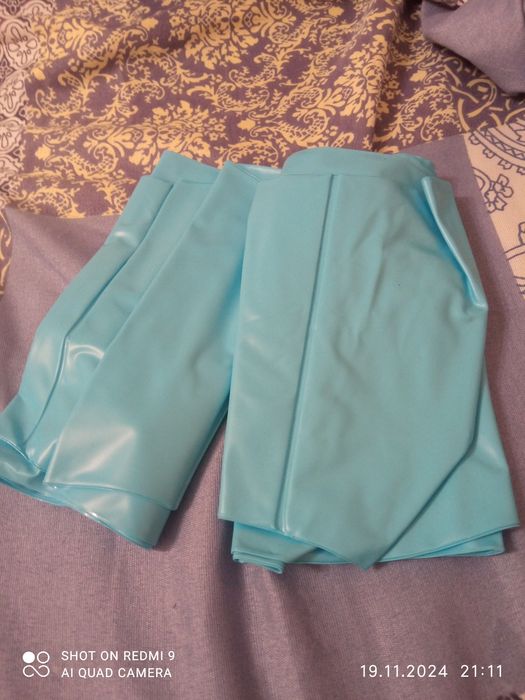 Продам  нарукавники для плаванья