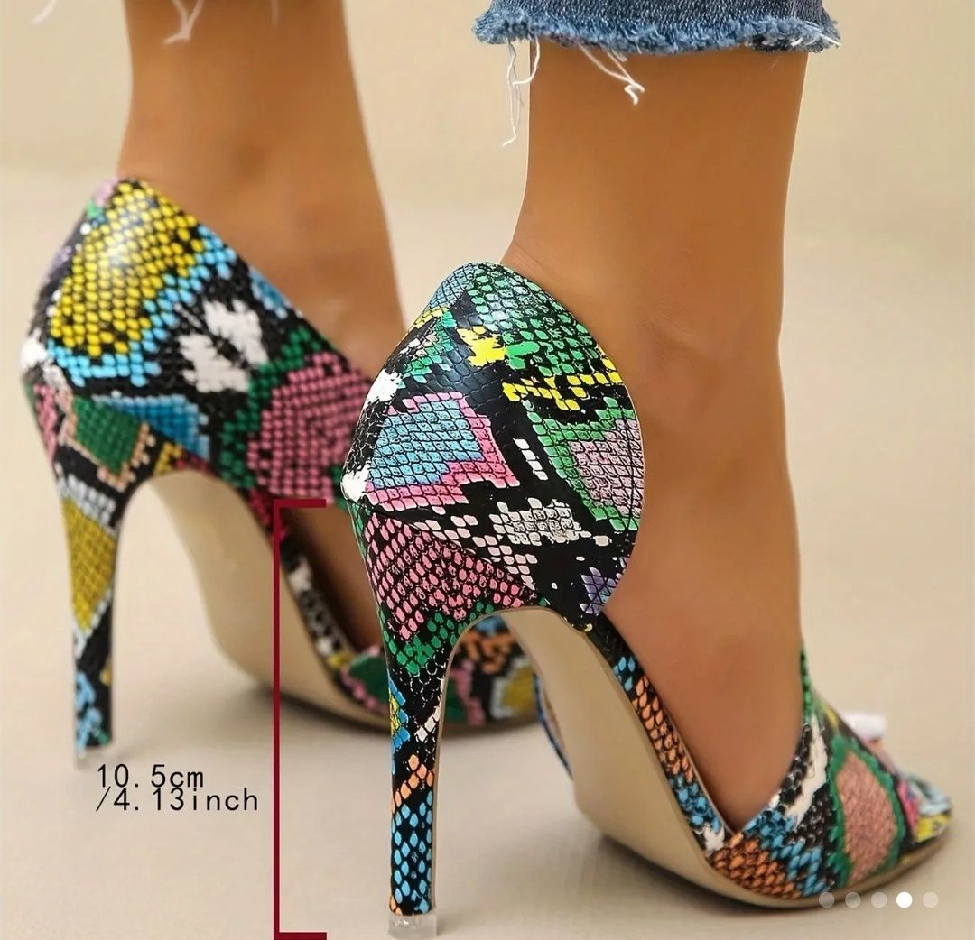 Pantofi stileto colorati