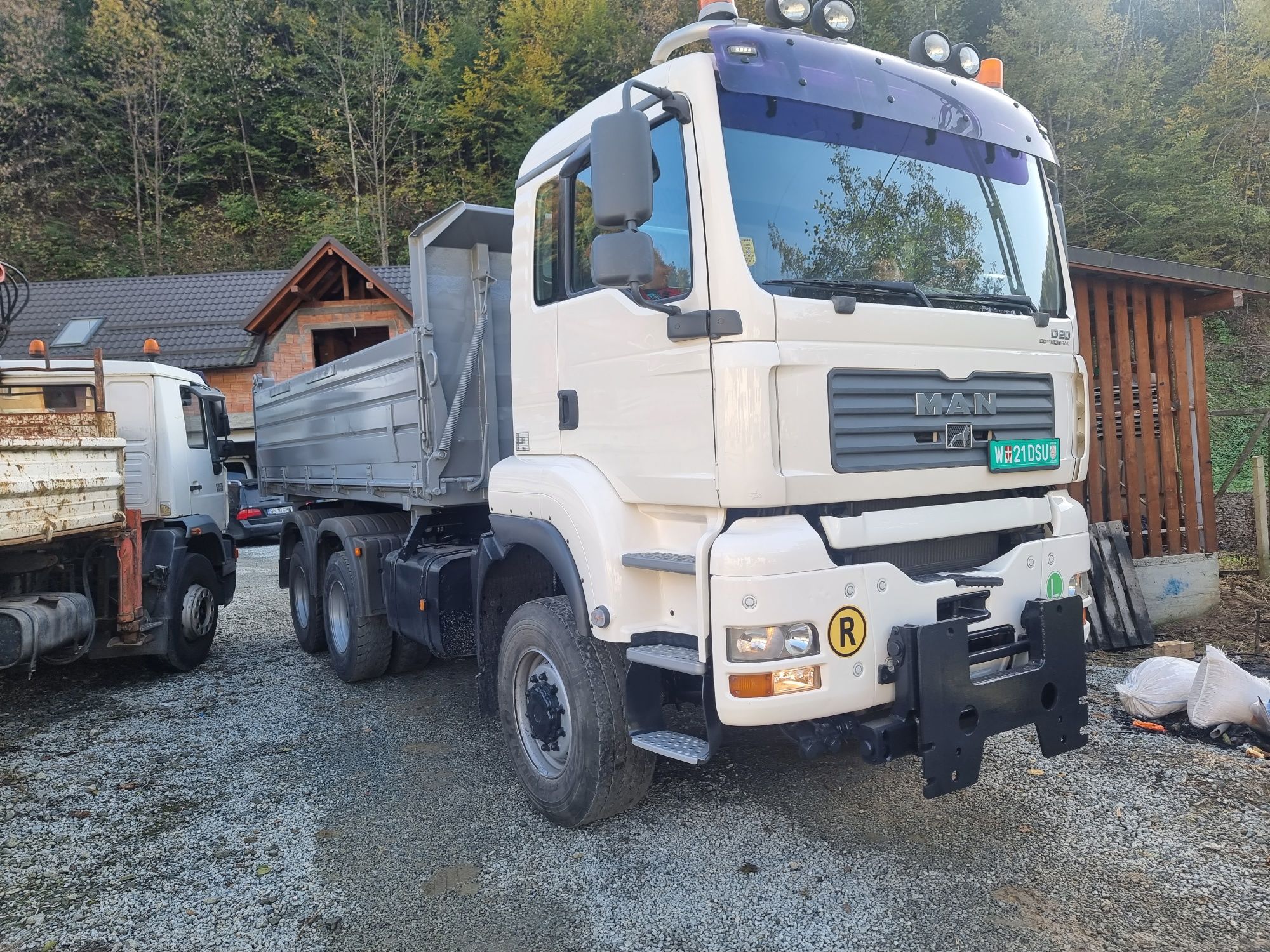 Man tga 6x6 basculabila 3 parti