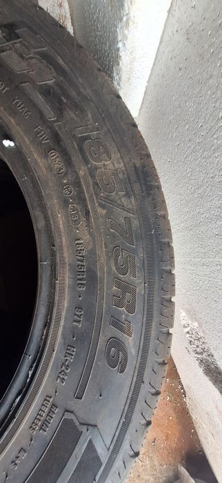 Продам шины размером 185/75. R 16