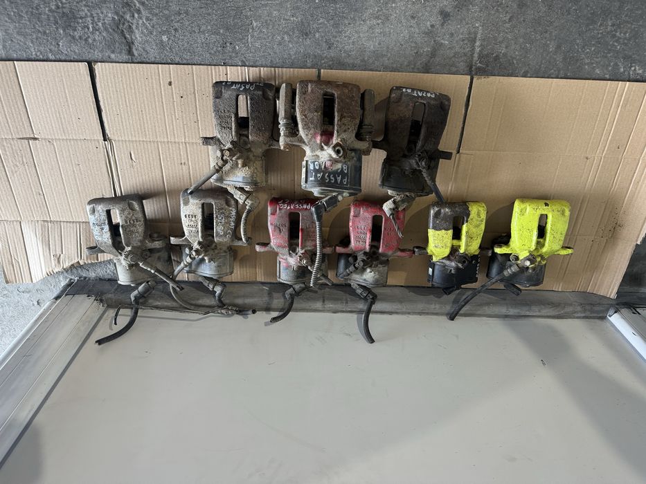 Etrier/Etriere Vw Passat B6/B7 Spate Stanga/Dreapta