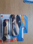 Hot wheels range rover velar