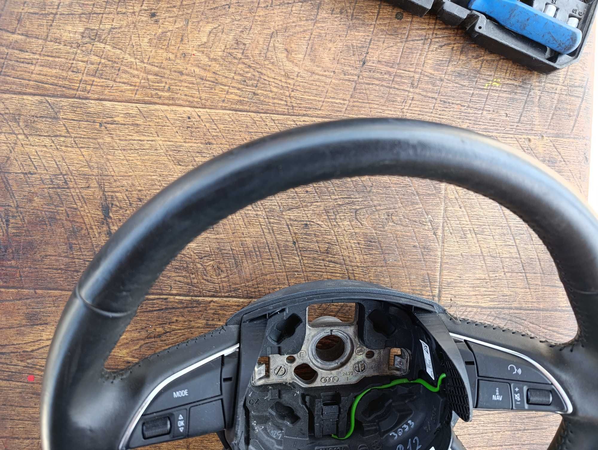 Волан кожен за Ауди А4 В8 Q5, Q7,  / Audi A4 B8, Audi Q5, Q7