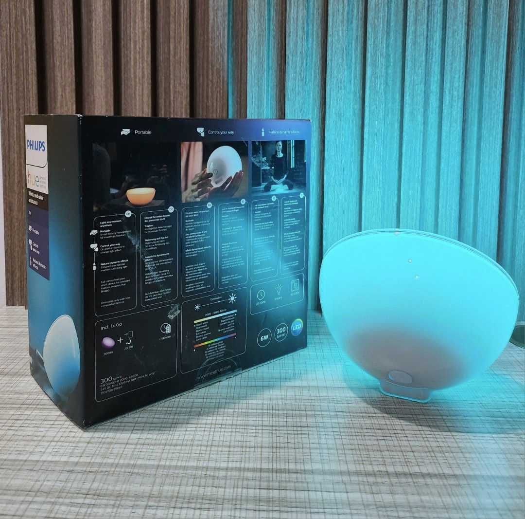 Philips HUE Go Bluetooth/Wireless 6W (43W) 520lm lumina alba/color RGB