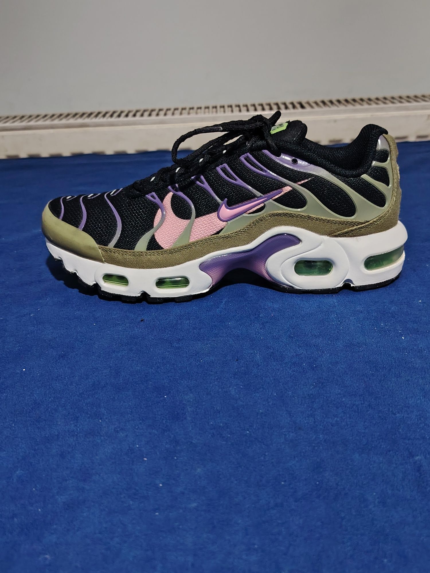 NIKE Air Max Plus Tn, mărimea 38,5, interior talpă 24 cm