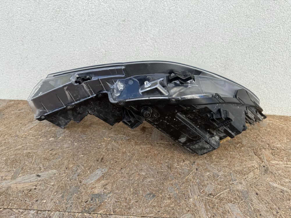 Far stanga Hyundai Elantra CN7 2021|2024 Halogen + drl LED Original