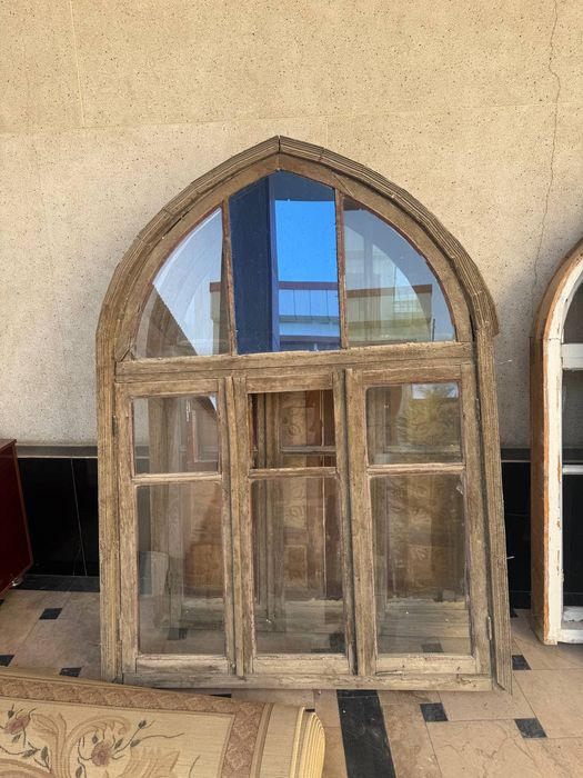 Тахта сотилади ставни