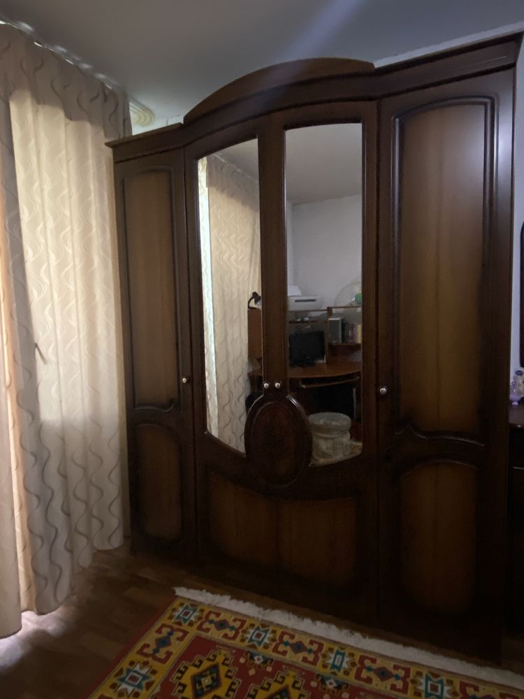 Мебель. В хорошим состояний
