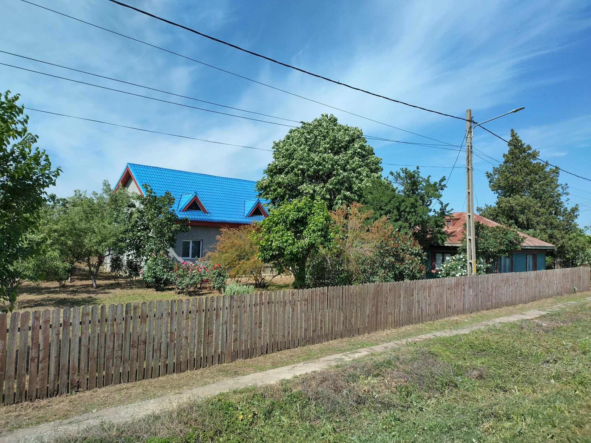 CASA DE VANZARE LA GRI, P+M (2011) cu TEREN 1500mp