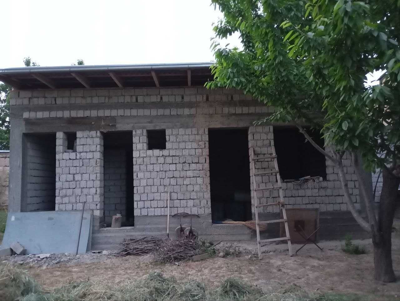 V1374 ПРОДАЕТСЯ_ДОМ на Назарбек Харакат махалла 4 соток Фасад: 13х30