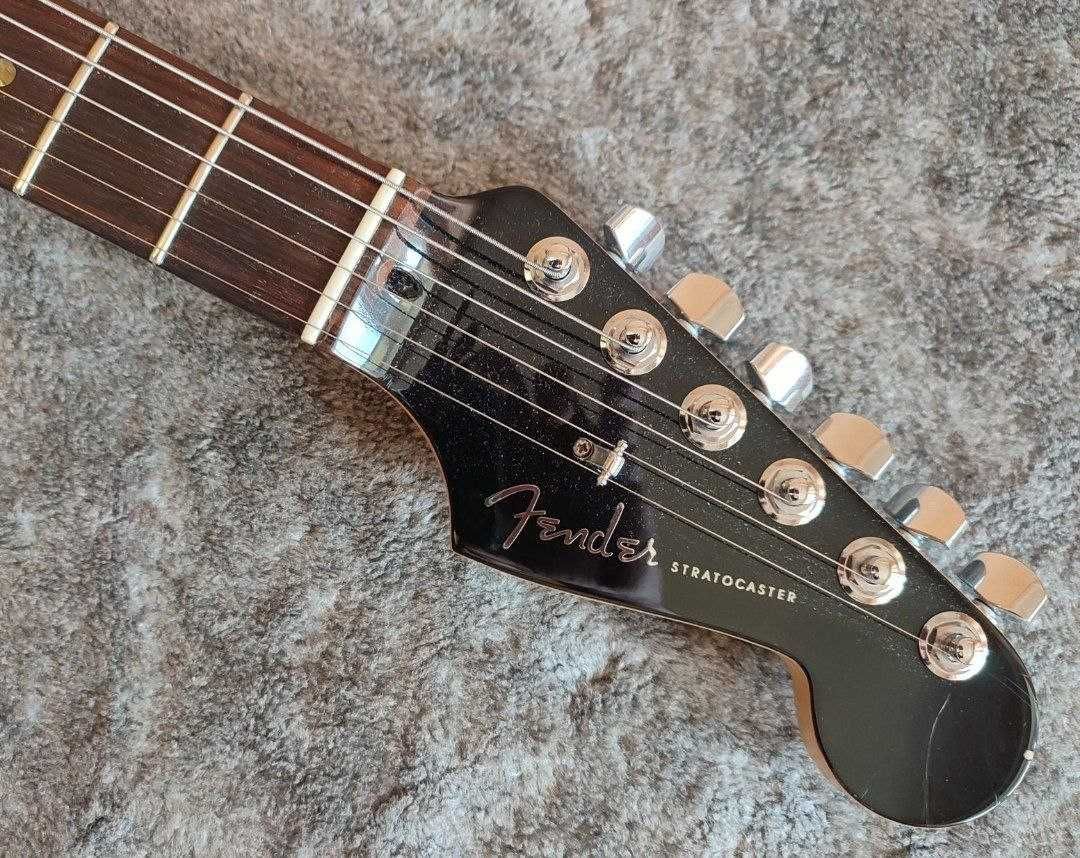 Электро гитара Fender American Deluxe Stratocaster