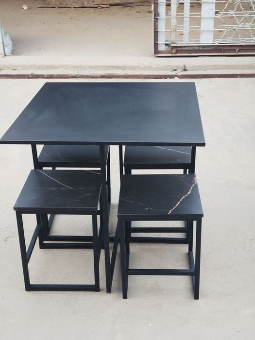 Stol taburetka hohlagan turda