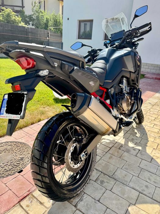 Honda Africa Twin 1100L 2022 – echipată complet – 4.300 km – 10490 €