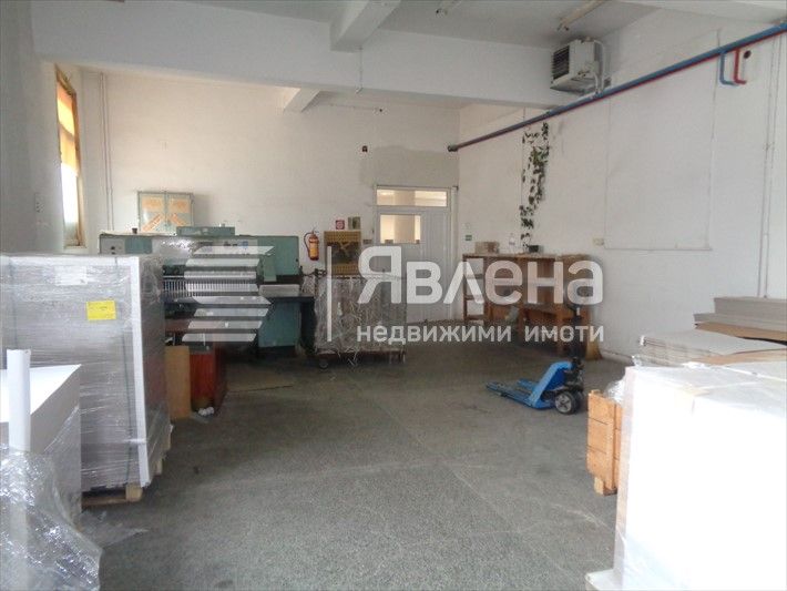 Продава се Склад в Ямбол, Зорница - 5204 кв.м за 167 €/кв.м - Снимка #7