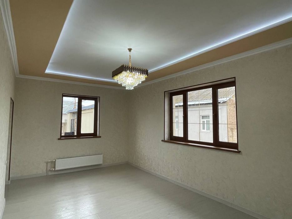 Янгиюлда йанги курилган 4 сотохлиг участка сотилади